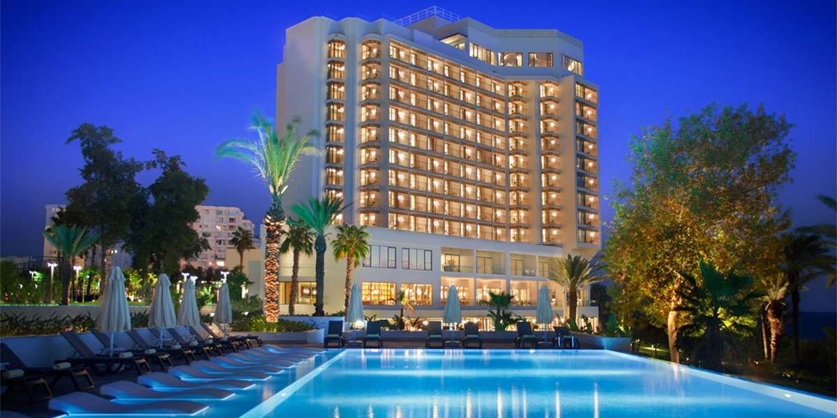 akra-hotels-plaj-ve-havuzlar-slider